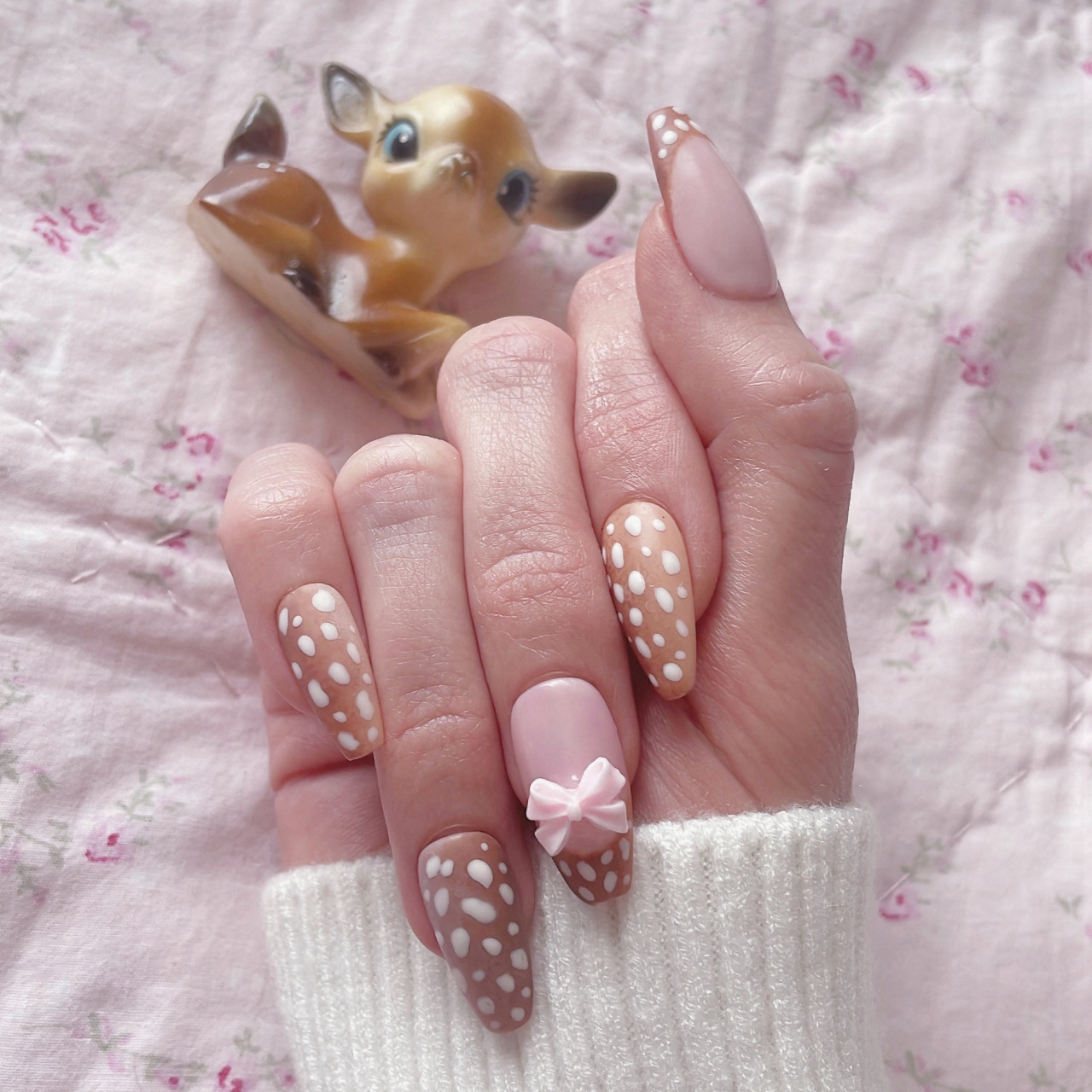 Fawn Nails